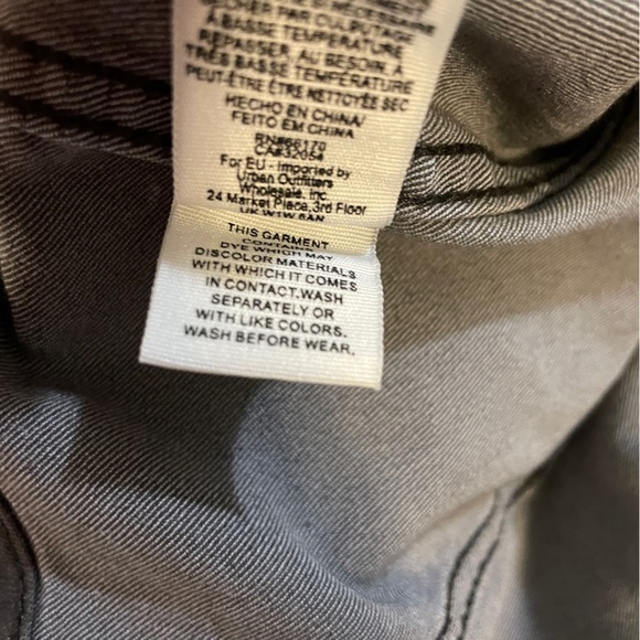 Free People Light Grey Washed / Faded Black Modern Femme Denim Skirt Size 4 - Picture 8 of 13